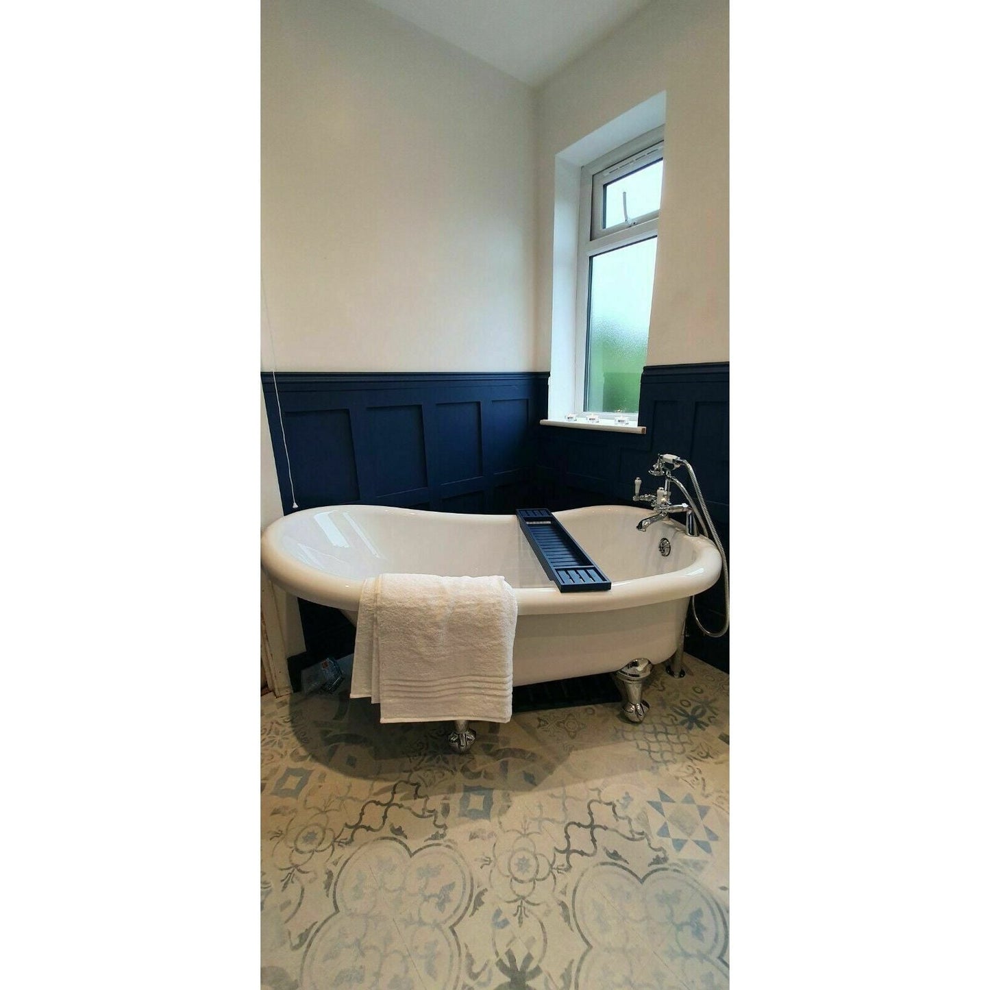 2.3m Wide Kit – Elizabethan Style Wall Panelling – 7x 1130mm High x 320mm Wide – WITH BACKBOARDS