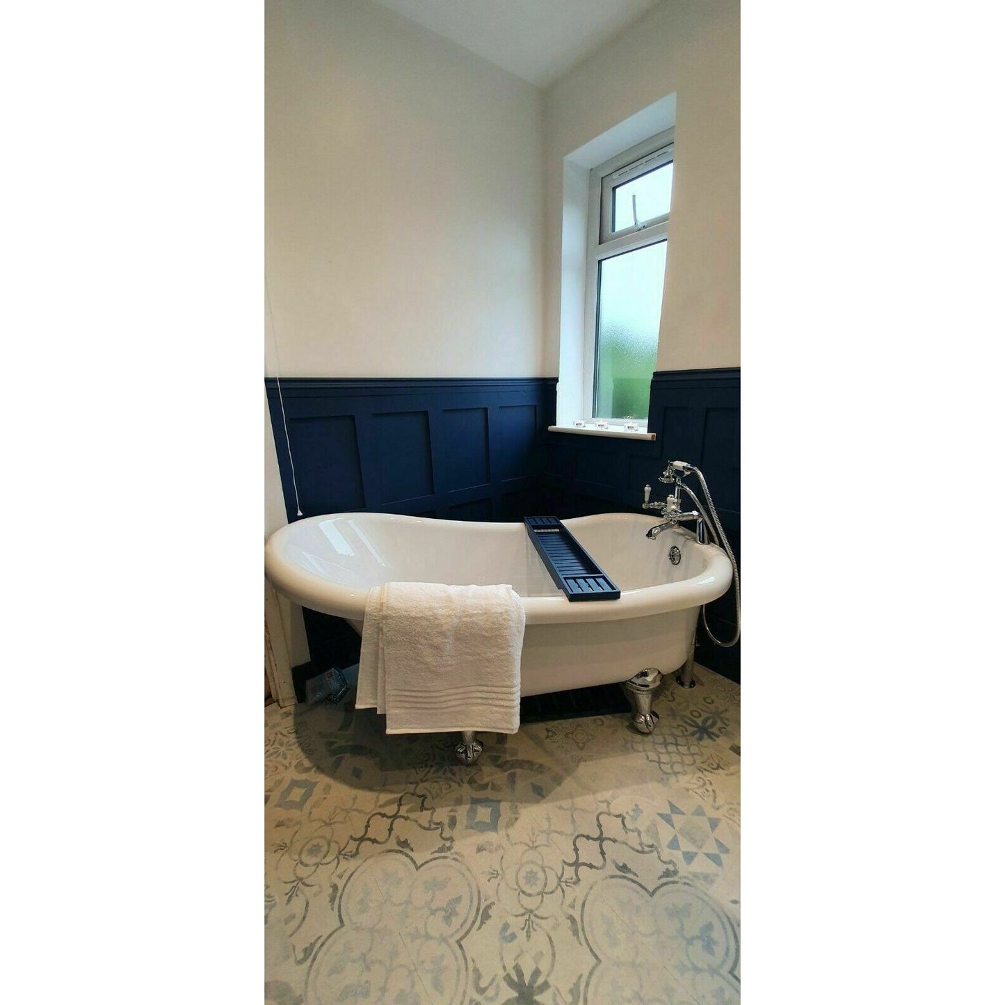 Elizabethan Style Wall Panel 320mm Wide